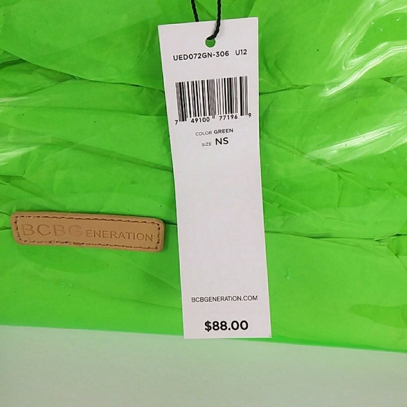 NWT $88 BCBG Beach Bag w. Coin Purse Green Clear Neon Concert Amusement Park - Picture 2 of 6